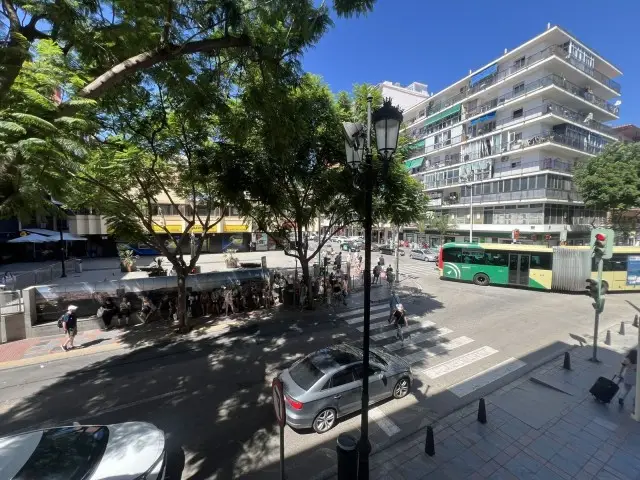 Apartamento 2 Dormitorios Fuengirola Puerto Deportivo