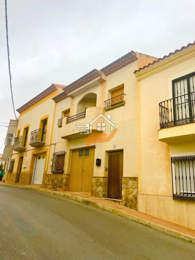 Venta Adosado con Terraza en Velez Rubio