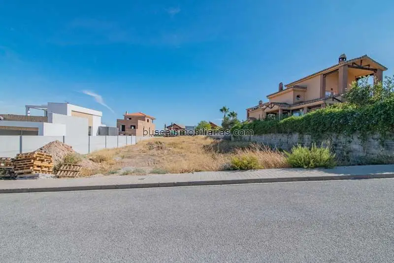 Parcela Urbana en Venta en Dílar - Cañadas del Parque