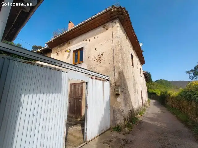 Casa Rural en Cudillero Asturias con Horreo y Finca Edificable