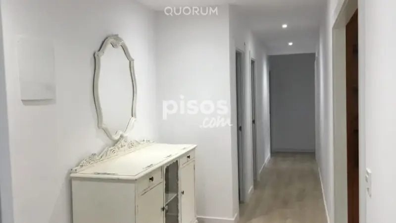 Piso Reformado Usansolo 4 Dormitorios Ascensor Balcon