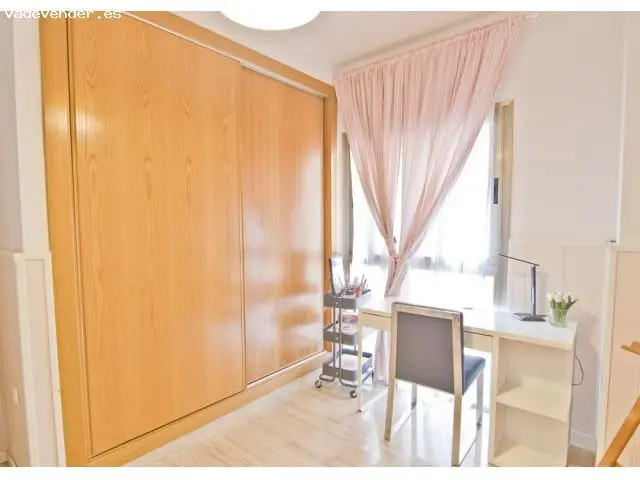 Piso en Centro de Motril 3 Dormitorios 2 Baños