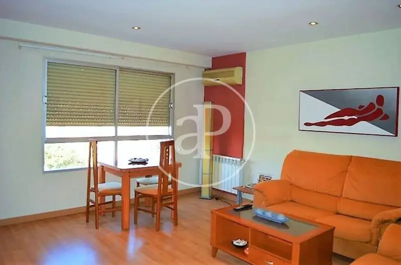 Apartamento 4 Dormitorios Estudiantes Burjassot Valencia