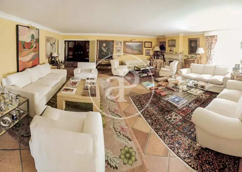 Casa en Villafranca del Castillo 700m2 con Piscina y Jardin