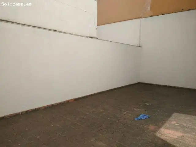 Local Comercial en Pardaleras cerca del Corte Ingl	 es