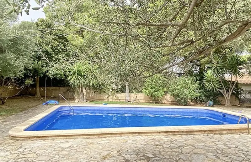 Chalet en Venta Santa Ponsa Mallorca 6 Dormitorios Piscina Cerca Playa