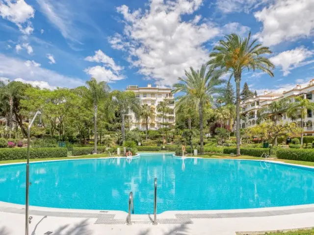Apartamento 3 Dormitorios Marbella Alquiler