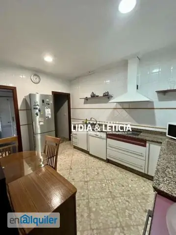 Alquiler Casa Gran Capacidad Terraza Aire Acondicionado Alcalá Guadaíra