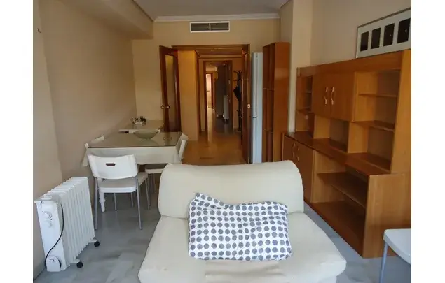 Habitacion Exterior con Patio Privado en Cordoba