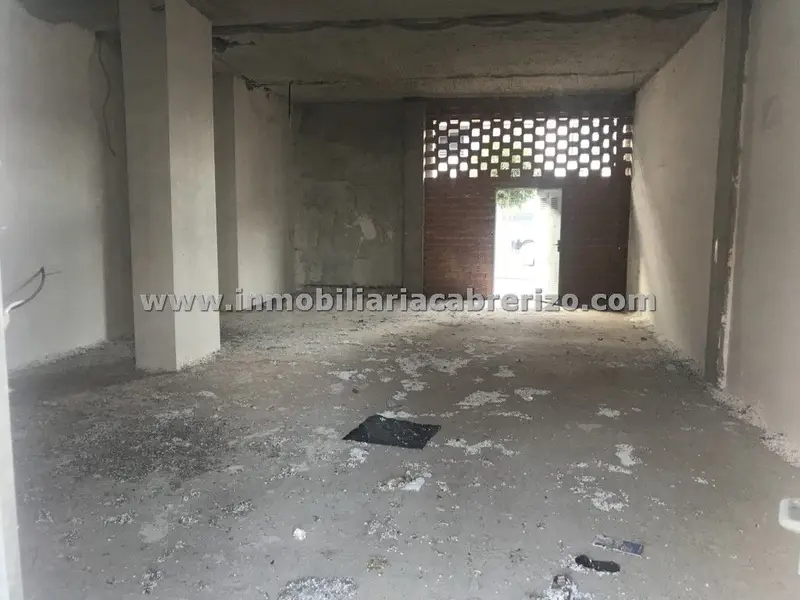 Venta Local Comercial con Chimenea en Portillejo Logroño