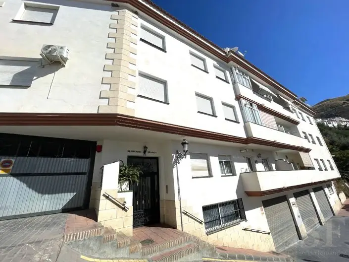 Apartamento en Venta en Competa 2 Dormitorios