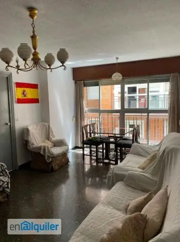 Vivienda para Estudiantes en Vistalegre Murcia 4 dormitorios 2 baños Amueblada