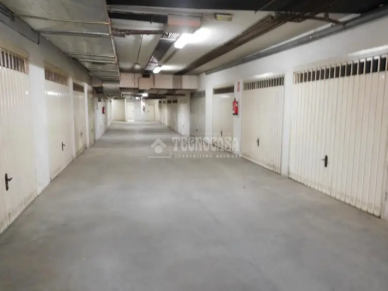 Plaza de Garaje en Venta en Armilla
