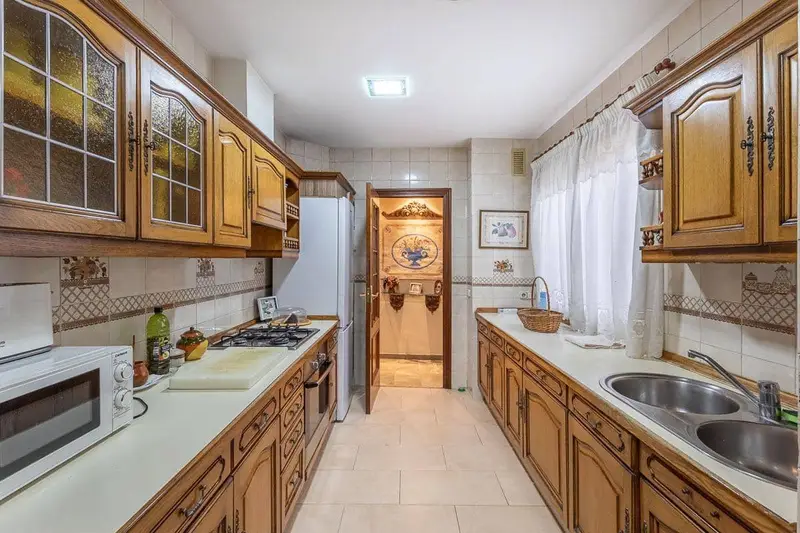Gran Piso 180m2 Centro Granada 3 Dormitorios Garaje Trastero