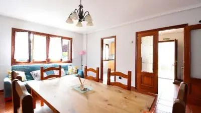 Chalet 5 habitaciones Jardin Privado Laredo