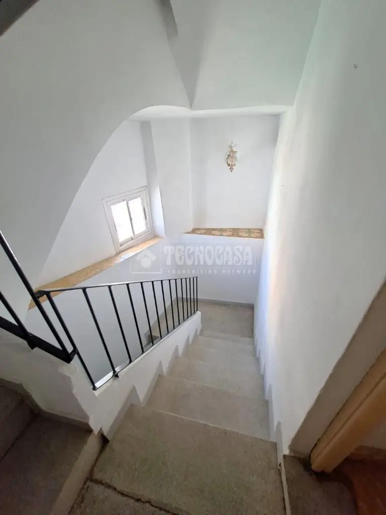 Casa en Venta Guadix 3 Plantas Terraza Amplia Ideal Inversion