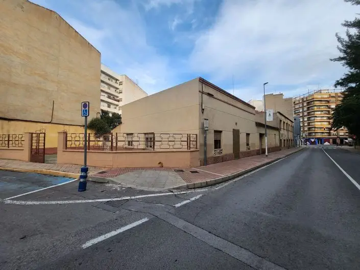 Casa Adosada 4 Dormitorios Monovar Centro