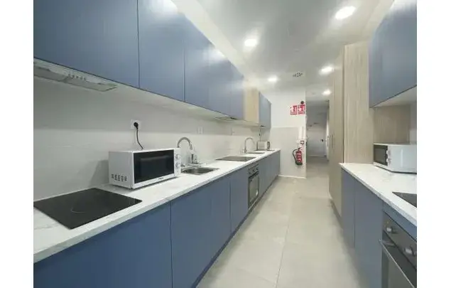 Estudio Salamanca: Habitaci	ón Privada con Ba		ño y Cocina