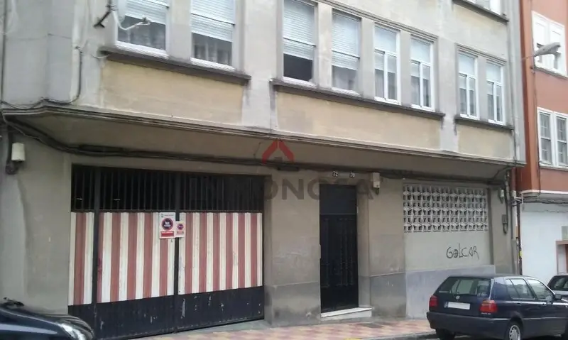 Venta Local Comercial Centro Ferrol 450m2 19 Coches Oficina