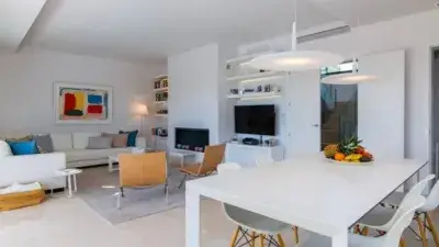 Chalet en venta en El Paraíso-Atalaya-Benamara