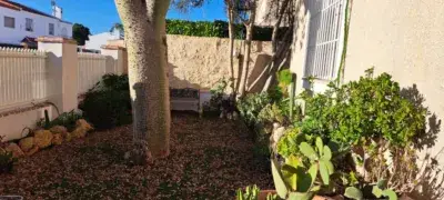 Chalet Independiente en Campo Alegre 4 Dormitorios Piscina