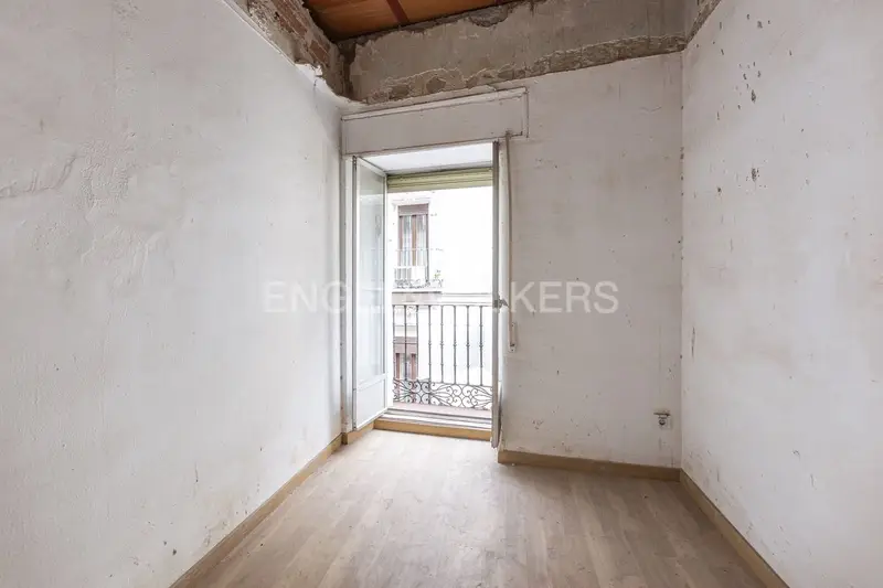 Apartamento en venta en Cortes, Madrid ciudad, Madrid