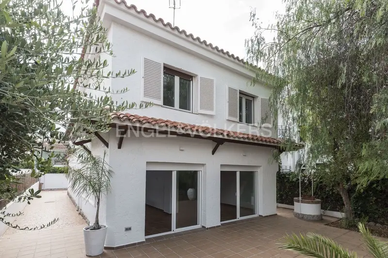 Chalet en venta Sitges centro cerca de la playa