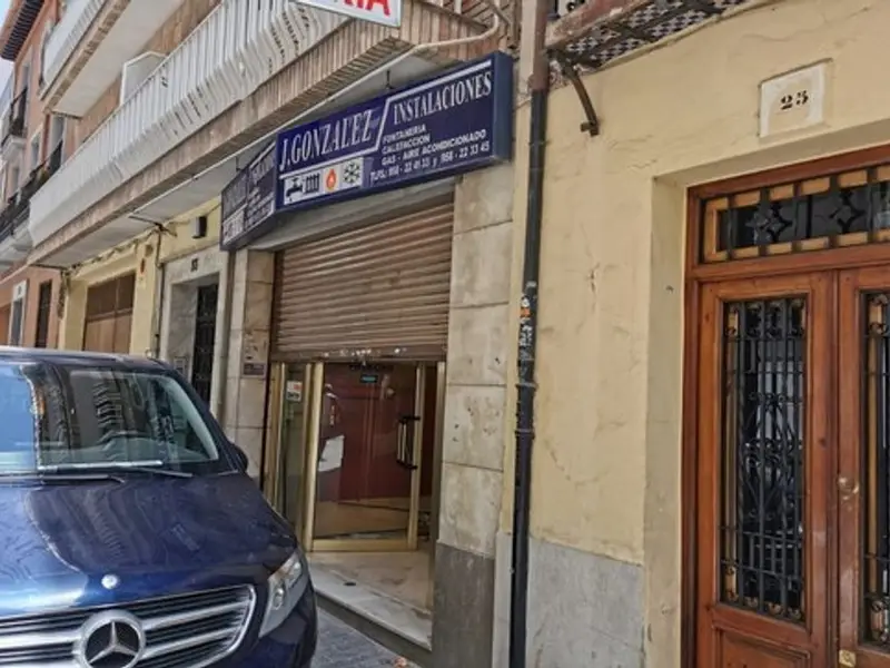 venta Local Comercial en Granada, Granada Provincia (52952000)- Globaliza