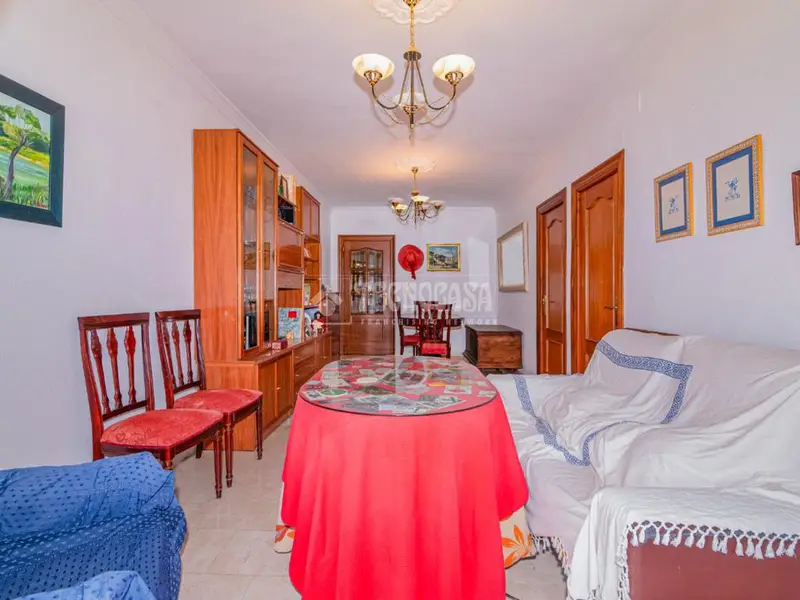Piso en venta en Loja 4 dormitorios 2 baños terraza garaje