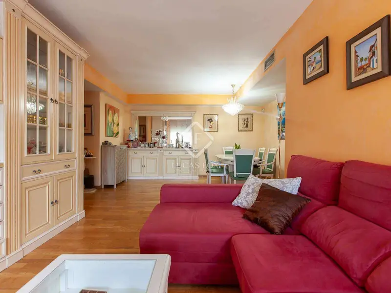 Apartamento en Castelldefels con Jardin Privado y Piscina