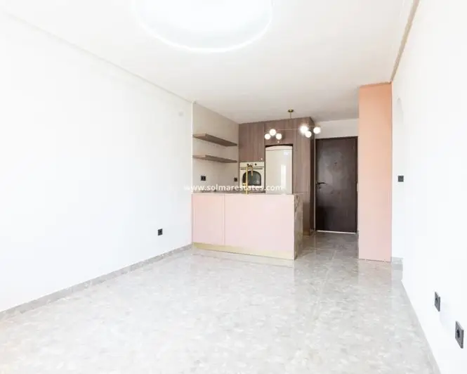 Apartamento 2 Dormitorios en La Florida Costa Blanca