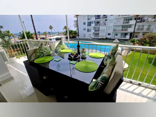 Apartamento en Fuengirola 2 Dormitorios Reformado Vistas al Mar