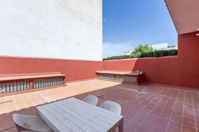 Piso en venta en Ogíjares con terraza de 51m²