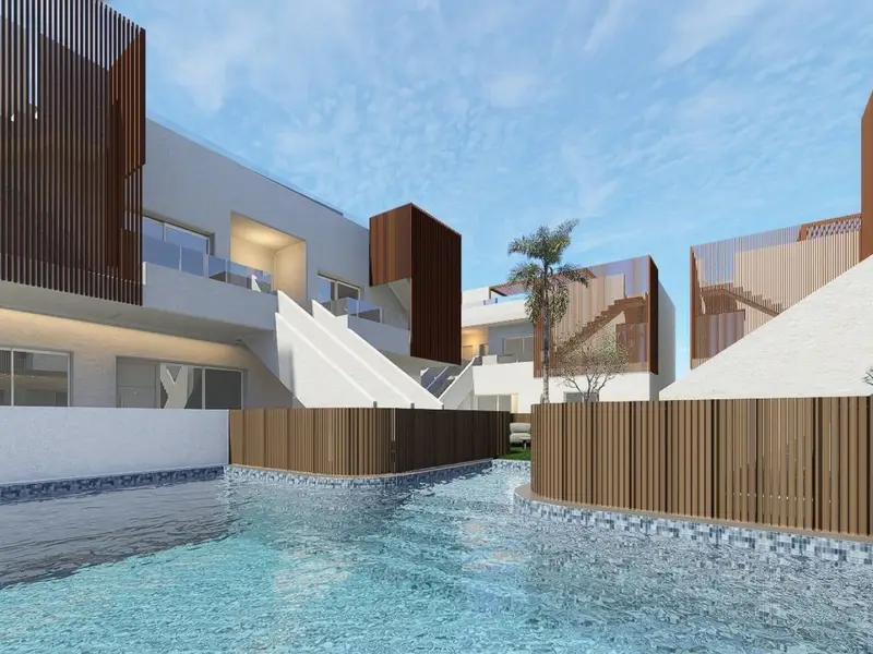 Bungalows en Pilar de la Horadada con Piscina Cerca de la Playa