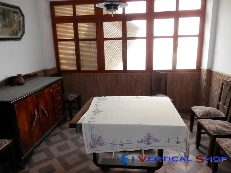 Casa en Venta en Caudete 5 Dormitorios 2 Baños