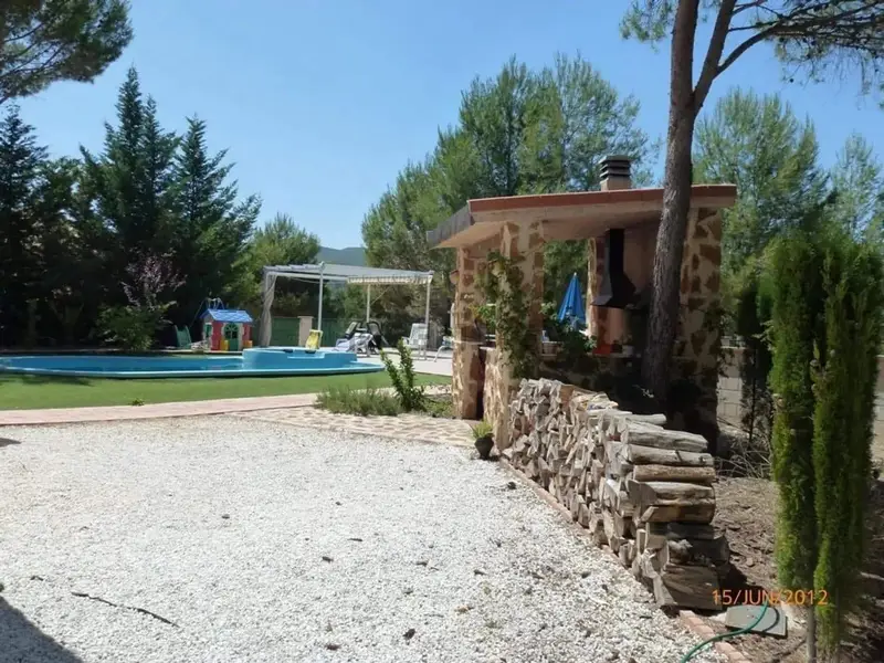 Chalet en Alcoy con Piscina y placas Solares
