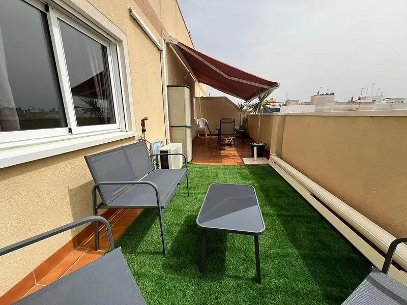 Atico en Torrevieja con Licencia Turistica Alta Rentabilidad