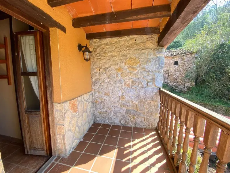 Casa en Venta en Parres Asturias 5 Habitaciones 6 Baños Piscina Jardin