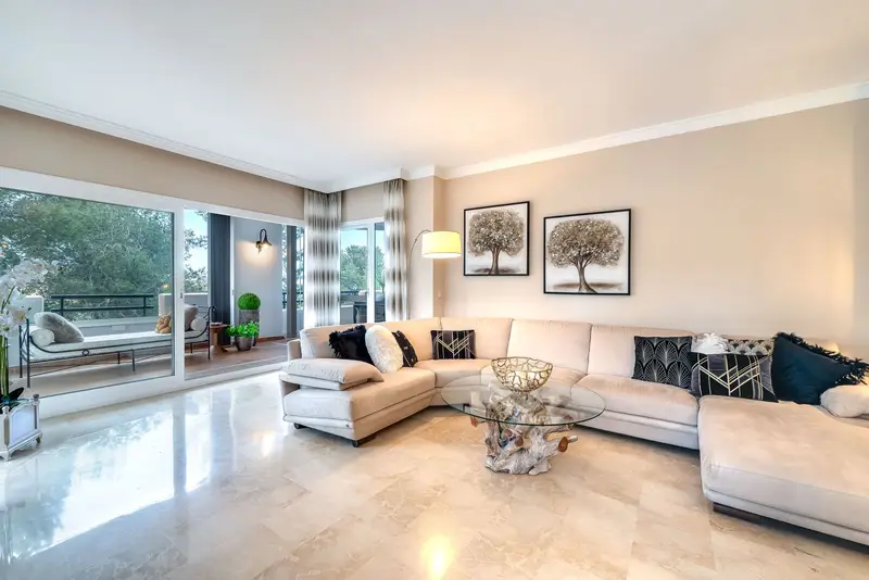 Apartamento de Lujo 3 Dormitorios Elviria Golf
