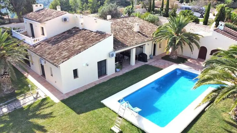 Villa en Benissa 7 Cuartos Impresionantes Vistas