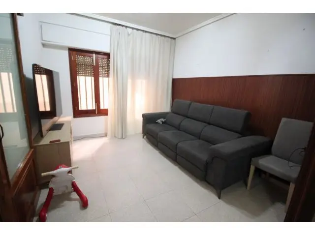 Casa con muchas posibilidades en Nules