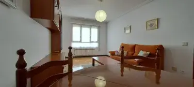 Piso en Venta en Olaguibel Zona Centro 72m2