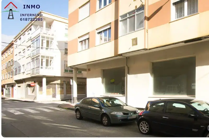 Venta Local Comercial Naron 267m2