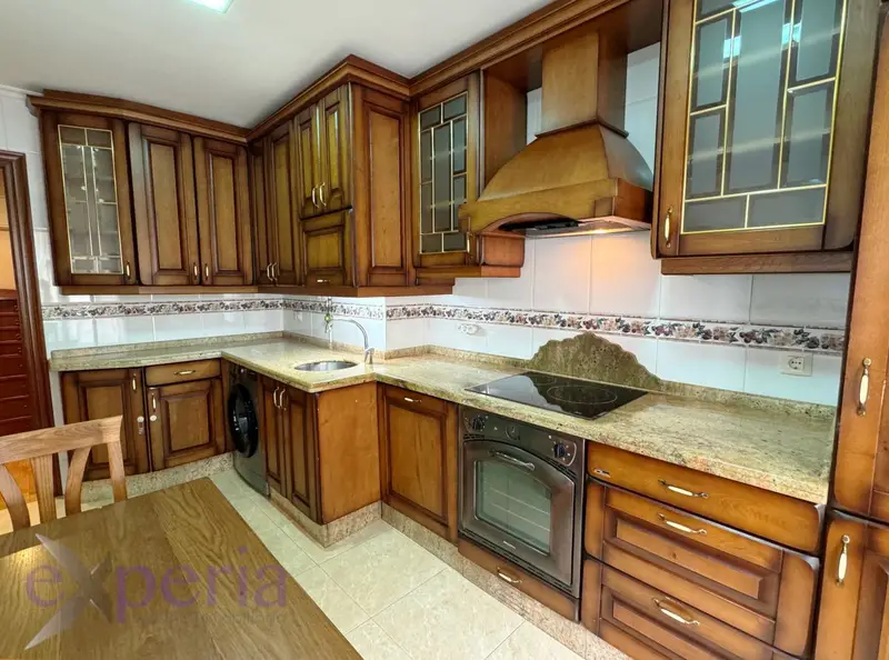 Venta Piso con calefacción en Moreda Aller