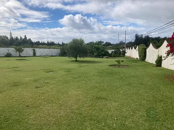 Villa en Selwo Estepona con Vistas al Mar Piscina Privada y Parcela Grande