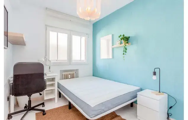 Habitaci
ón 112m
² Alcalá de Henares Estancia Media Larga