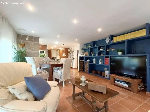 Casa con Piscina y Vistas en Alcoletge