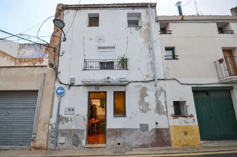 Venta Casa de 5 habitaciones en Centro, El Perello - Ref: FZP3333