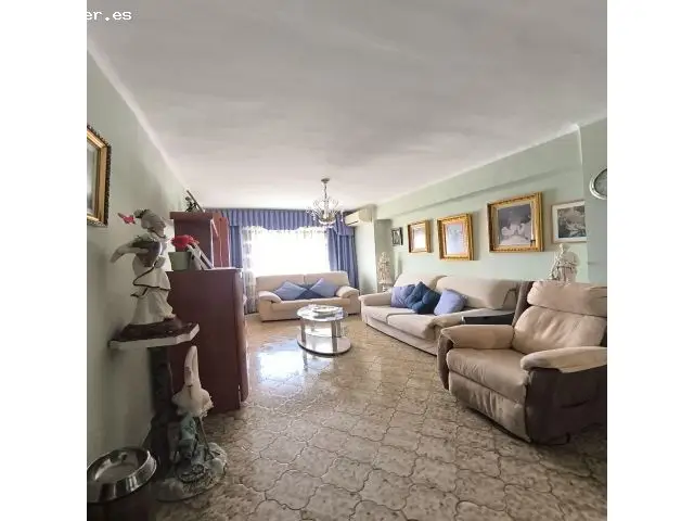 Venta Piso Reformado Carlos de Haya Malaga