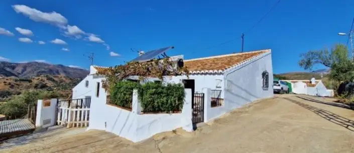 2 Bed Village House for sale